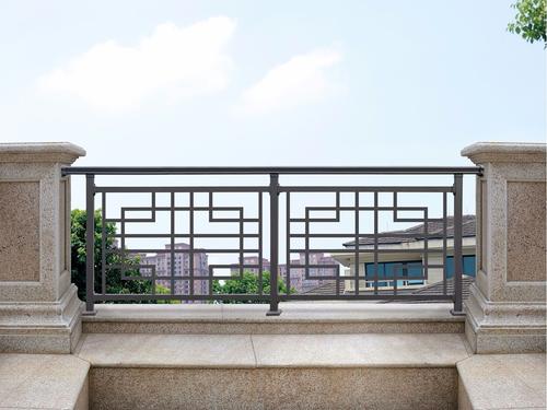 陽(yáng)臺(tái)護(hù)欄